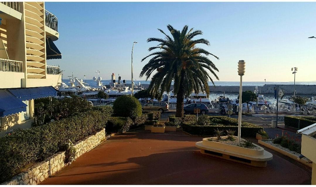 En Bord De * Nizza